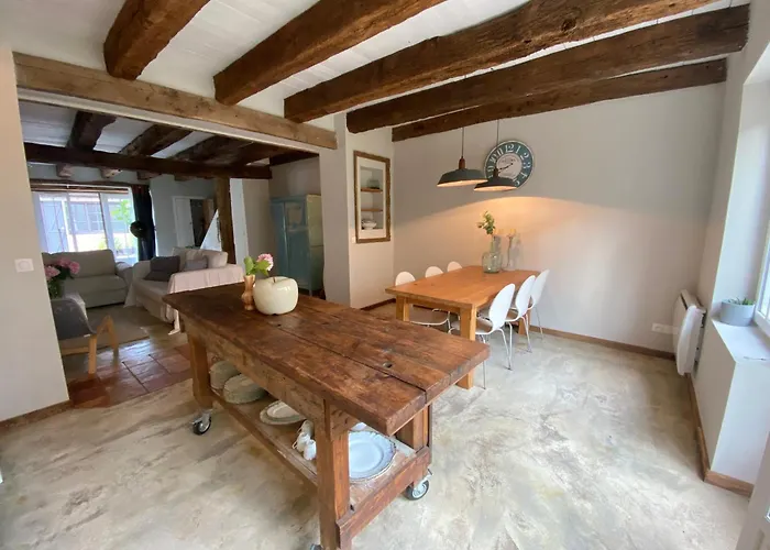 Maison De La Chapelle