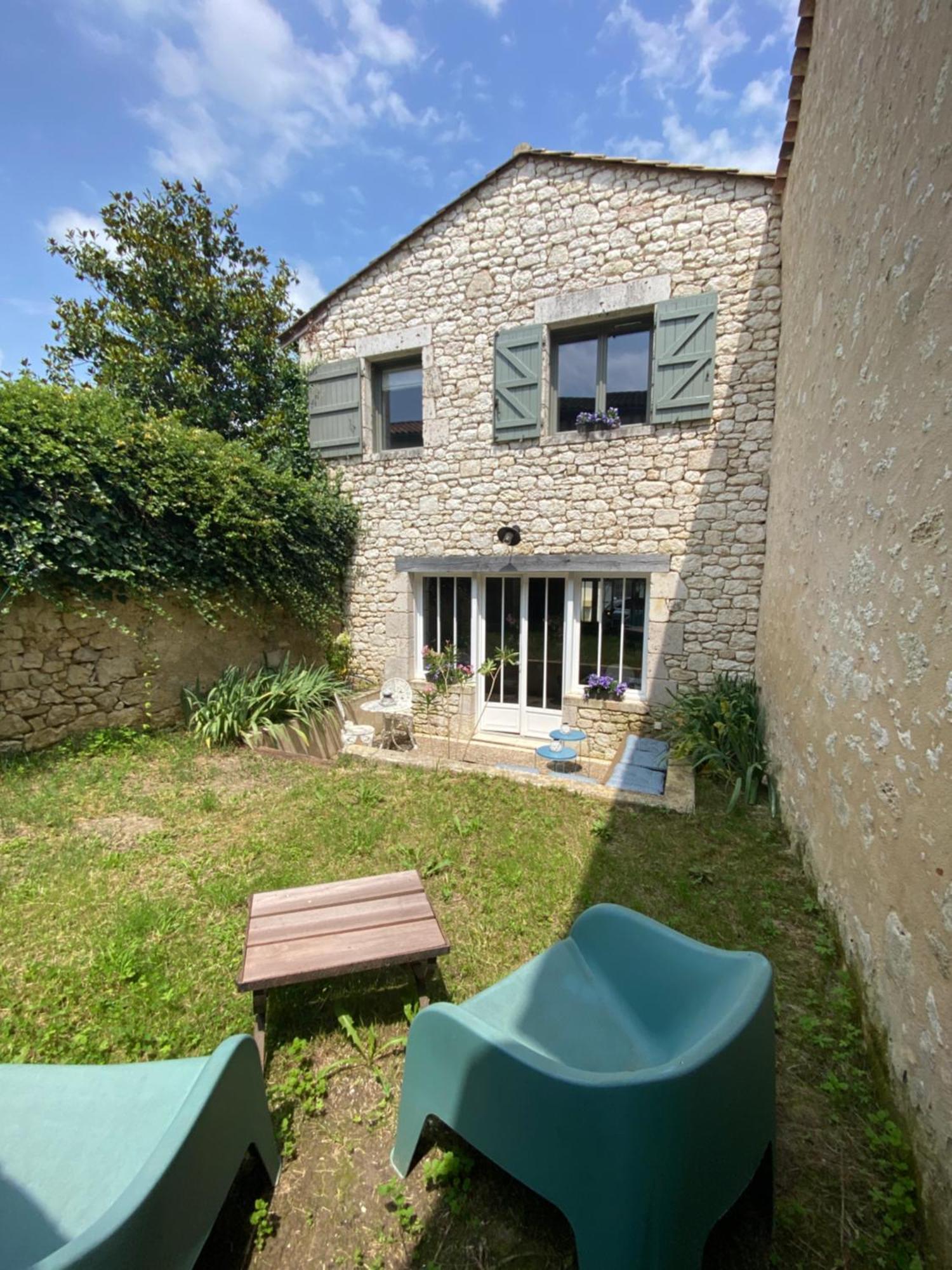Maison De La Chapelle Holiday home